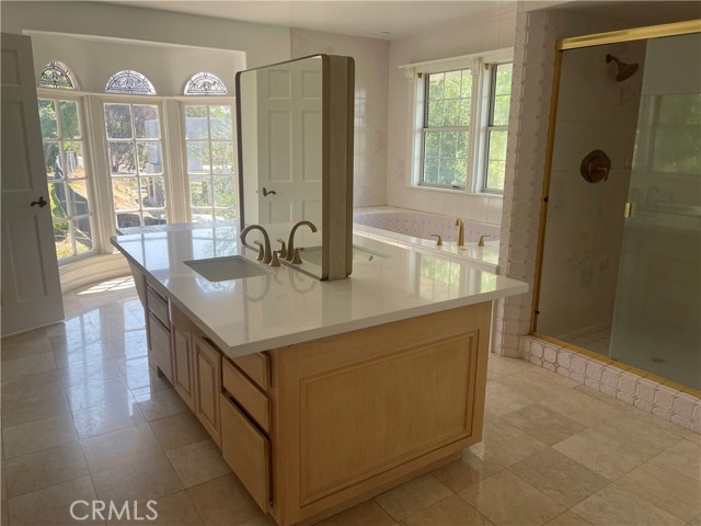 MLS #OC25245967 image #11