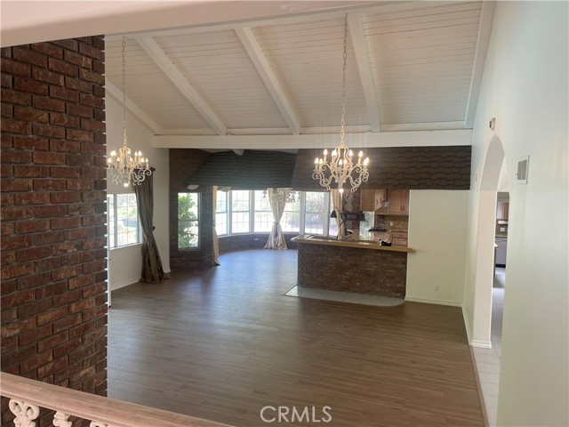 MLS #OC25245967 image #8