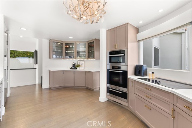 MLS #OC25245992 image #27