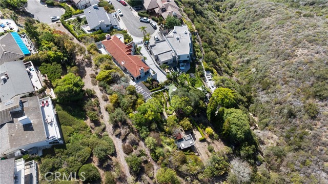 MLS #OC25245992 image #38