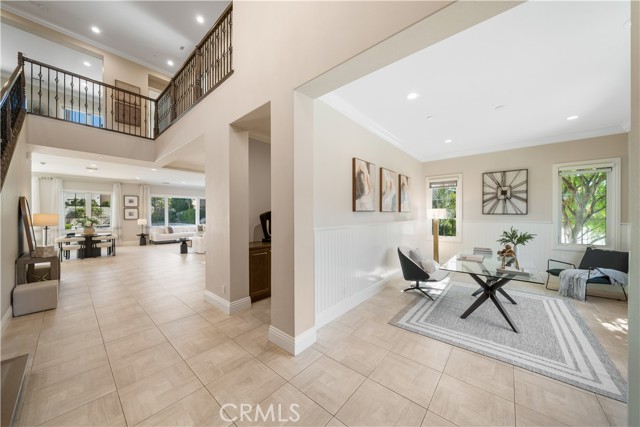 MLS #OC25246065 image #2