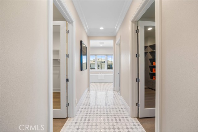 MLS #OC25246065 image #32