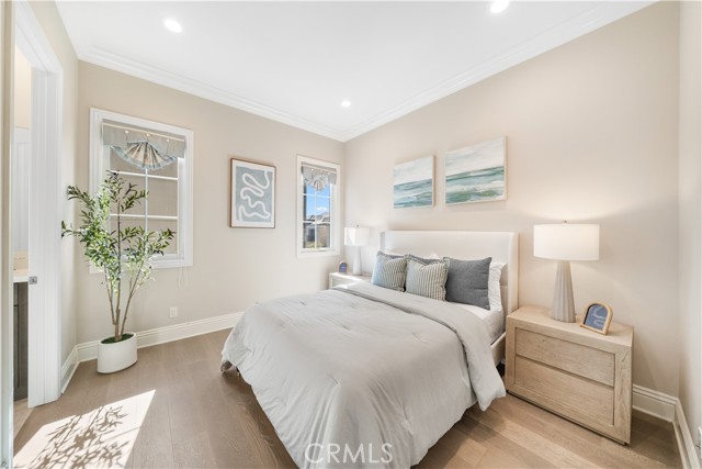 MLS #OC25246065 image #41