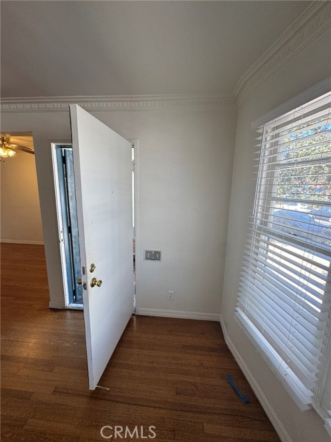 MLS #OC25246111 image #2