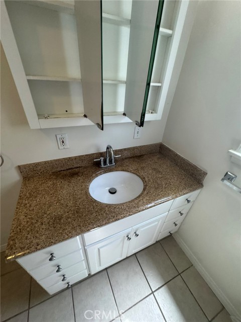 MLS #OC25246111 image #7