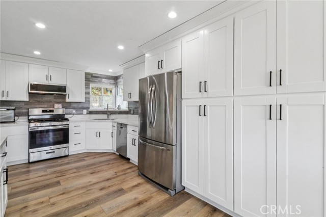 MLS #OC25246157 image #12