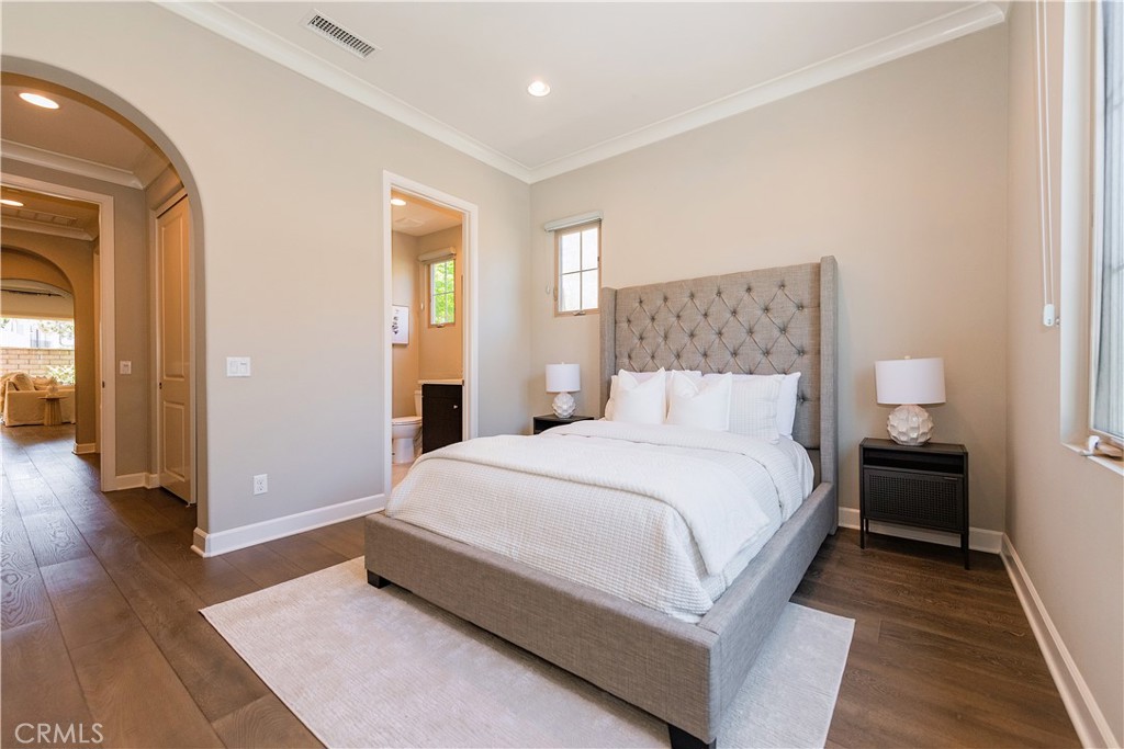 MLS #OC25241430 image #14