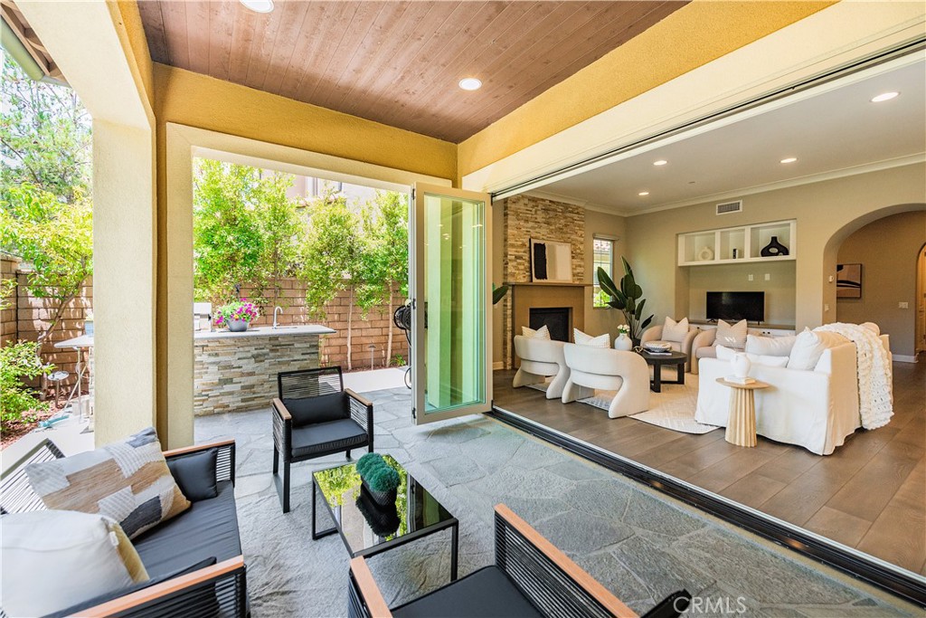 MLS #OC25241430 image #7