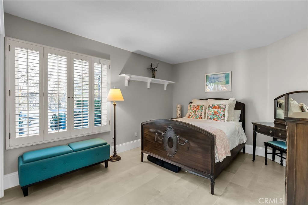 MLS #OC25246202 image #14