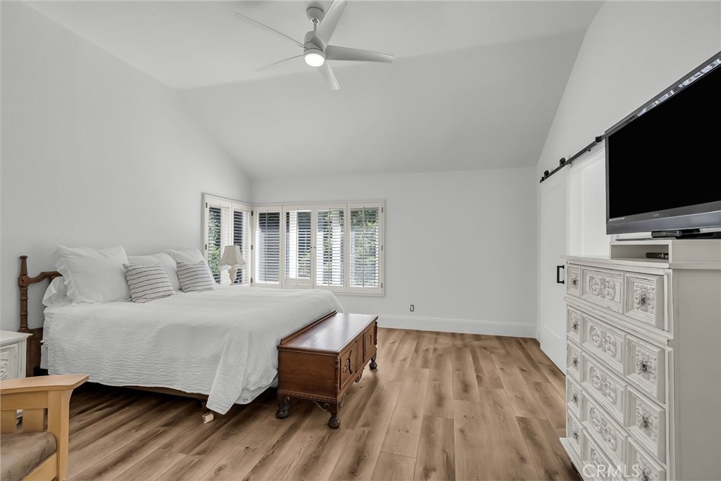 MLS #OC25246202 image #17