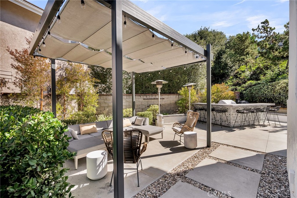 MLS #OC25246202 image #32