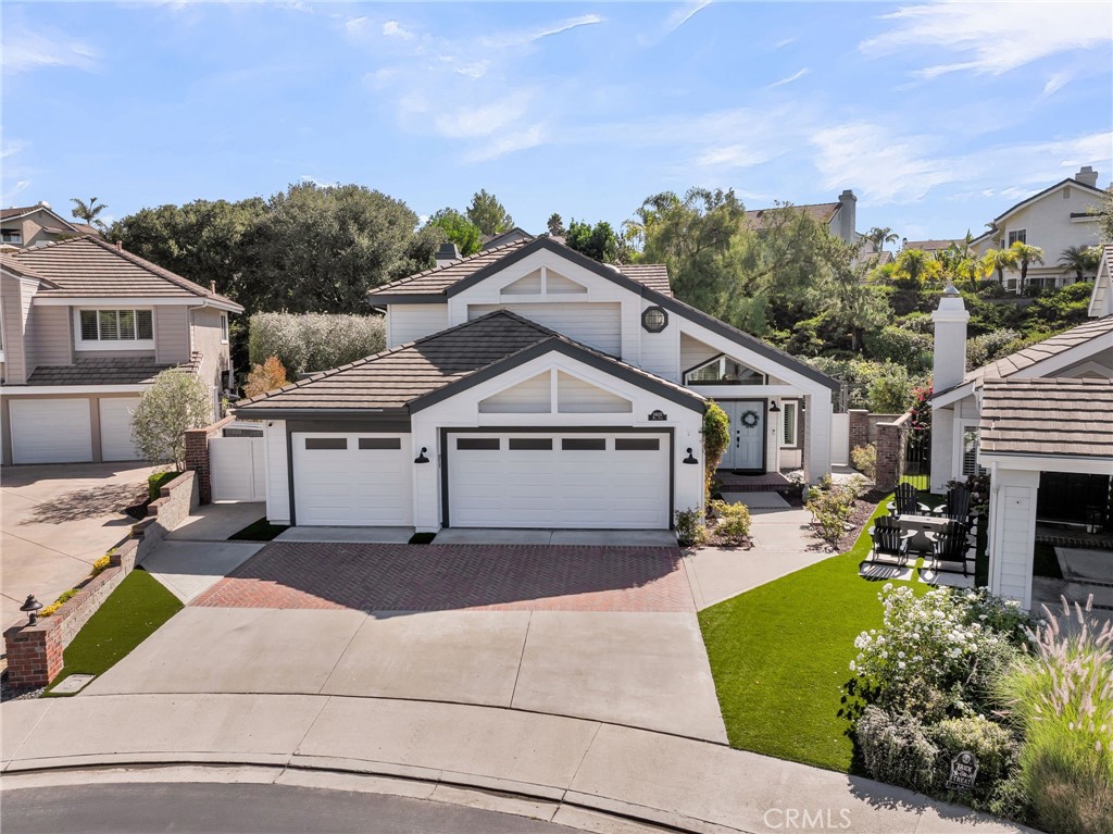 MLS #OC25246202 image #35