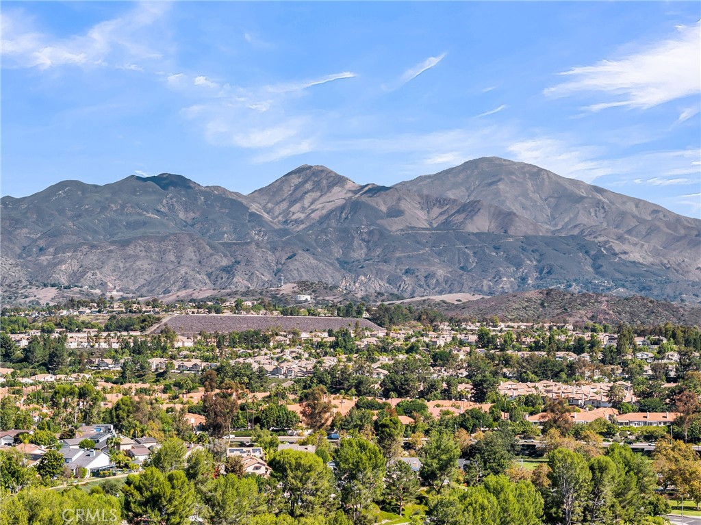 MLS #OC25246202 image #39