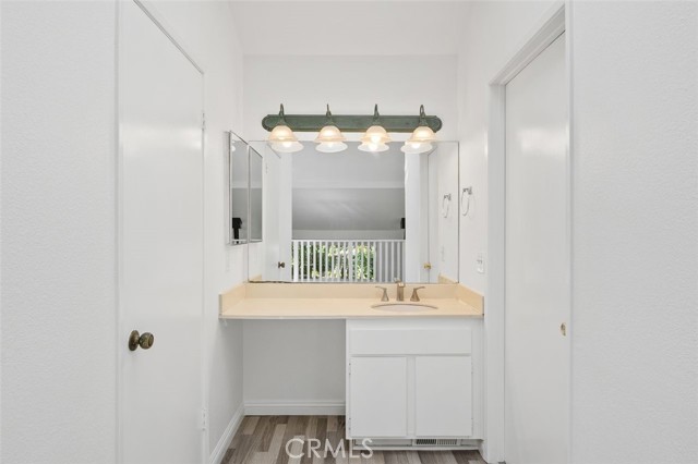 MLS #OC25246204 image #17