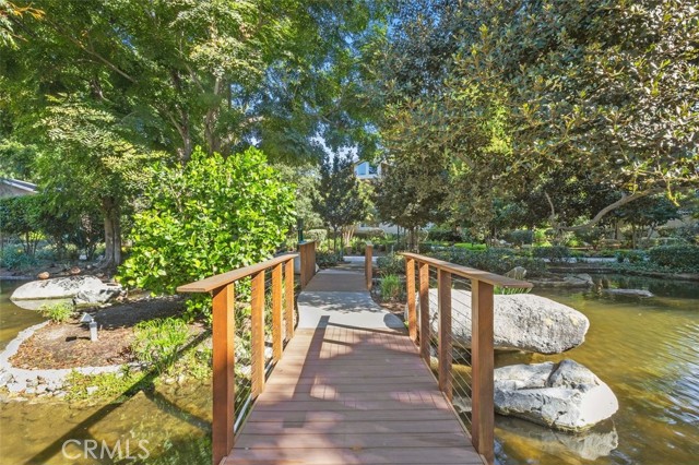 MLS #OC25246204 image #30