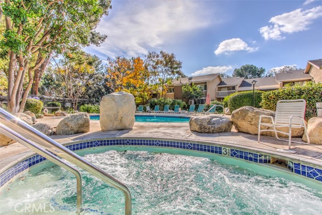 MLS #OC25246204 image #40