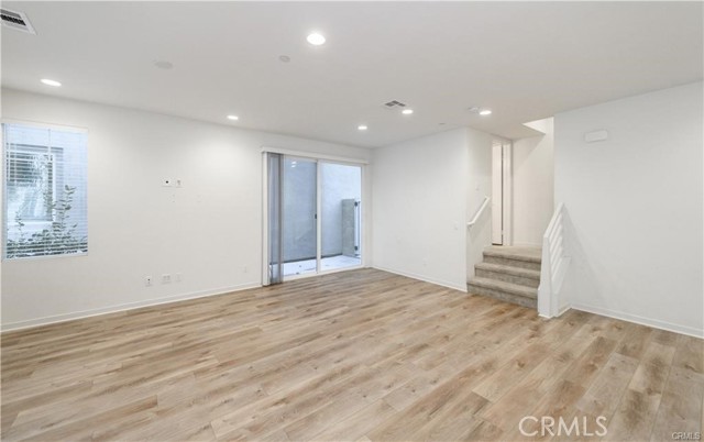 MLS #OC25166704 image #12