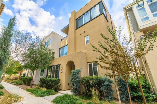 MLS #OC25166704 image #2