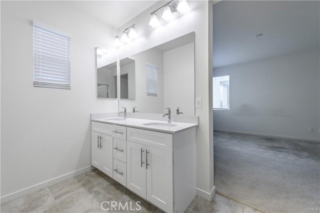 MLS #OC25166704 image #25