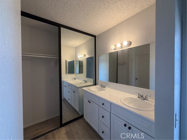 MLS #OC25246250 image #19