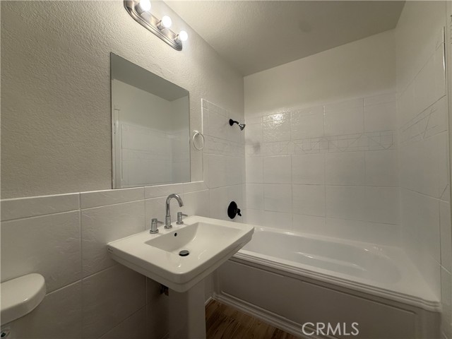 MLS #OC25246250 image #24