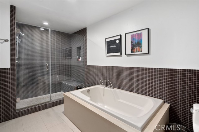 MLS #OC25246264 image #23