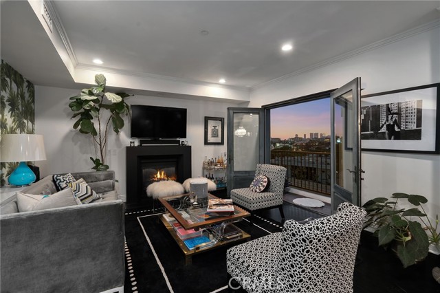 MLS #OC25246264 image #4