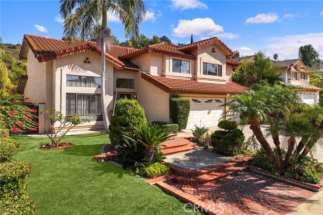 MLS #OC25246319 image #1