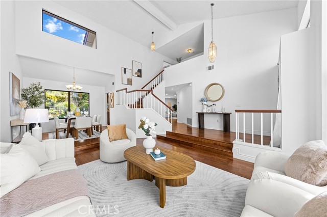 MLS #OC25246319 image #10