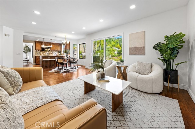 MLS #OC25246319 image #15