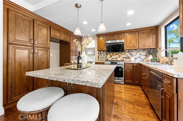 MLS #OC25246319 image #22