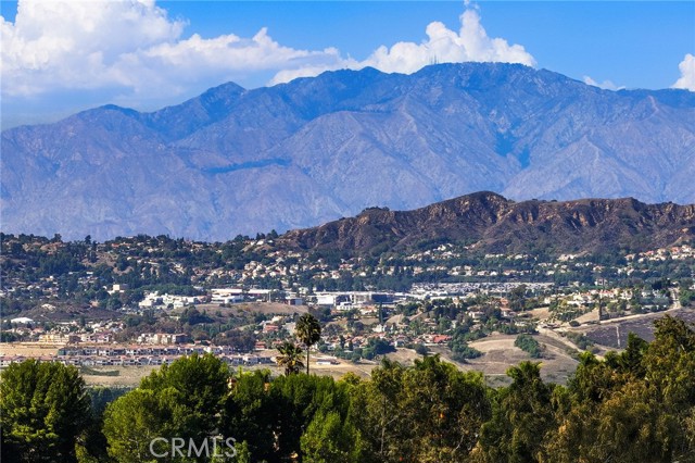 MLS #OC25246319 image #68