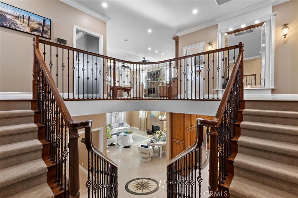 MLS #OC25246338 image #10