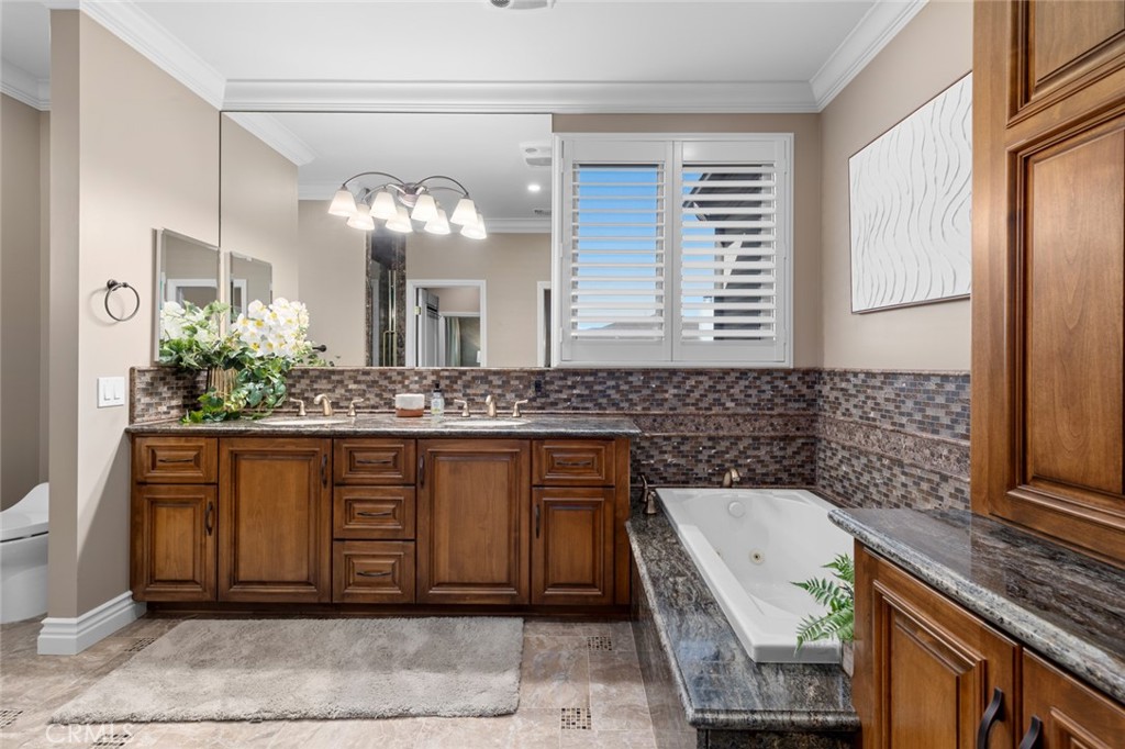 MLS #OC25246338 image #21