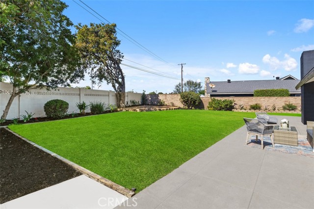 MLS #OC25246361 image #40