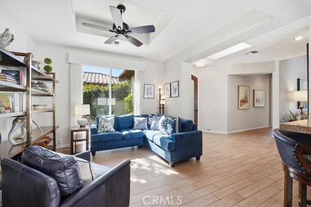 MLS #OC25246393 image #20