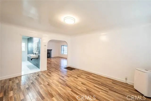 MLS #OC25246463 image #16