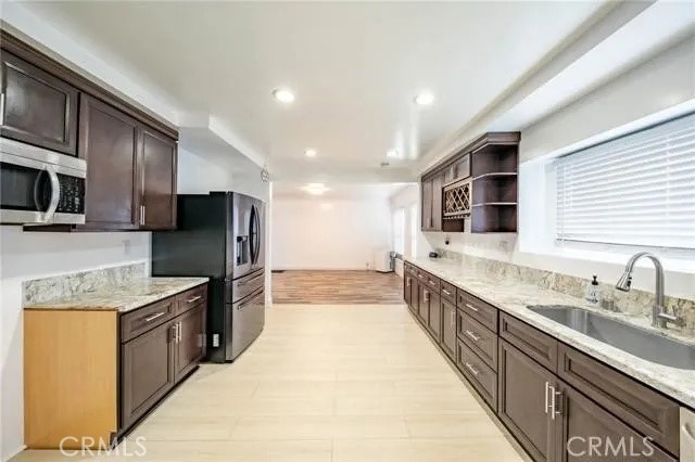 MLS #OC25246463 image #22