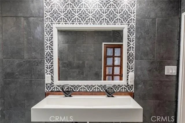 MLS #OC25246463 image #25