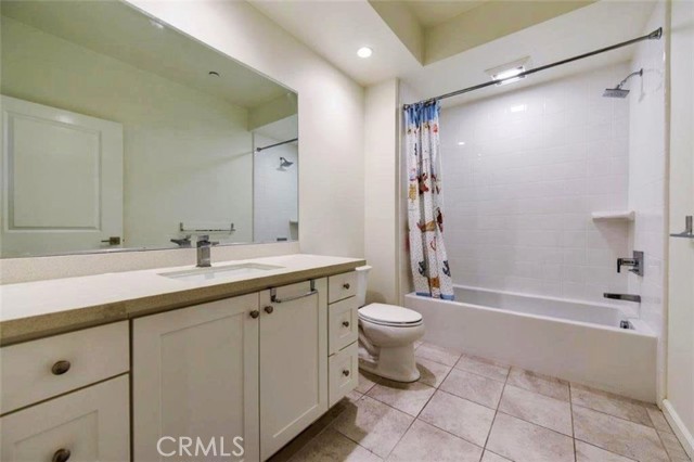 MLS #OC25246477 image #11