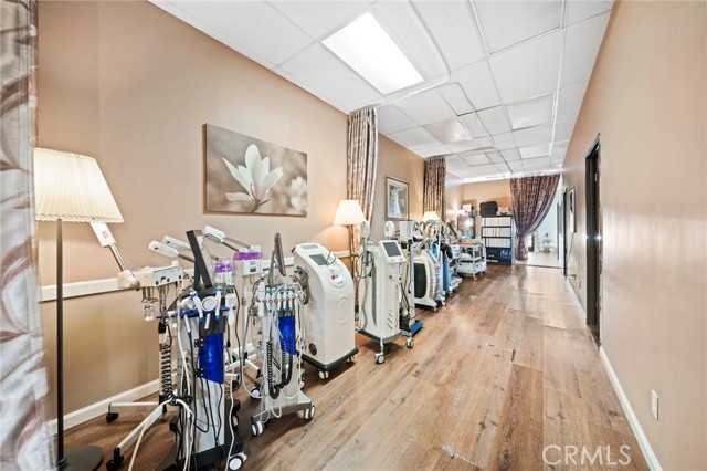 MLS #OC25246484 image #2