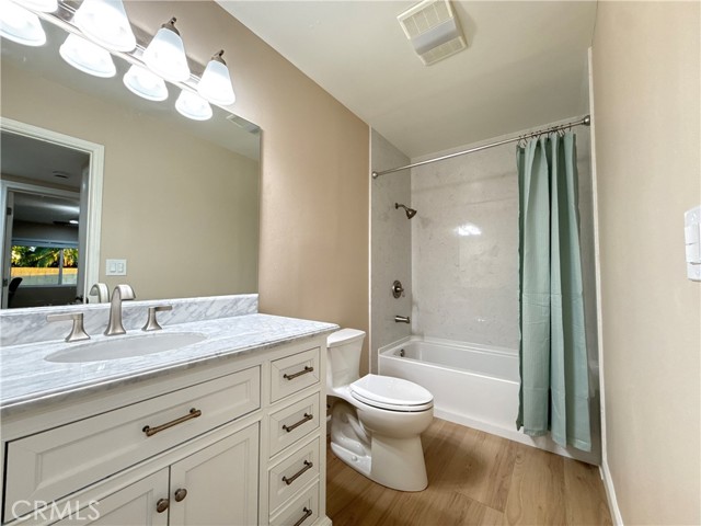 MLS #OC25246495 image #22