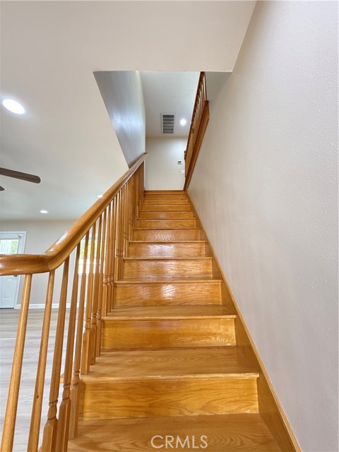 MLS #OC25246495 image #32