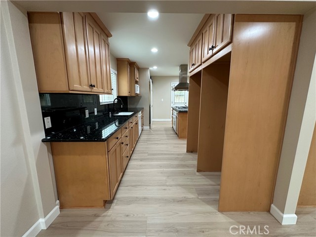 MLS #OC25246495 image #59