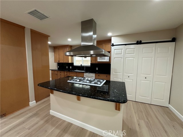 MLS #OC25246495 image #62