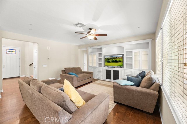 MLS #OC25246551 image #14