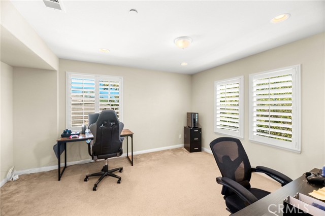 MLS #OC25246551 image #24