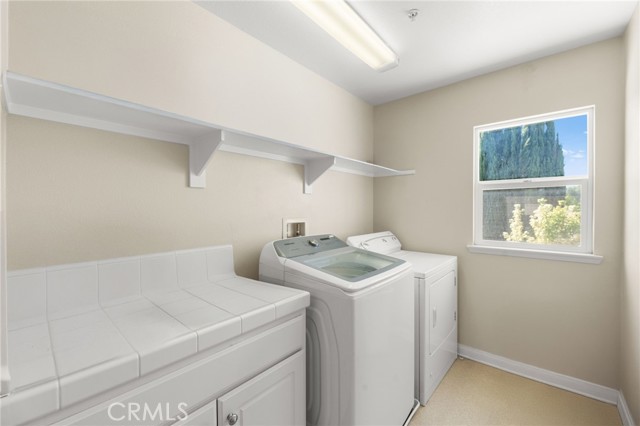 MLS #OC25246551 image #29