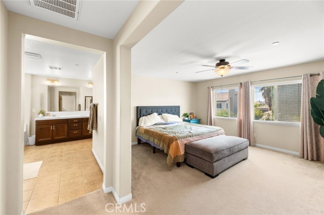 MLS #OC25246551 image #30