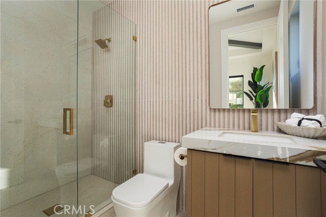 MLS #OC25246575 image #34